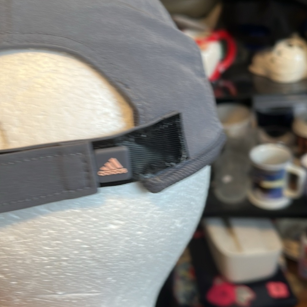 Adidas - Picture 2 of 3